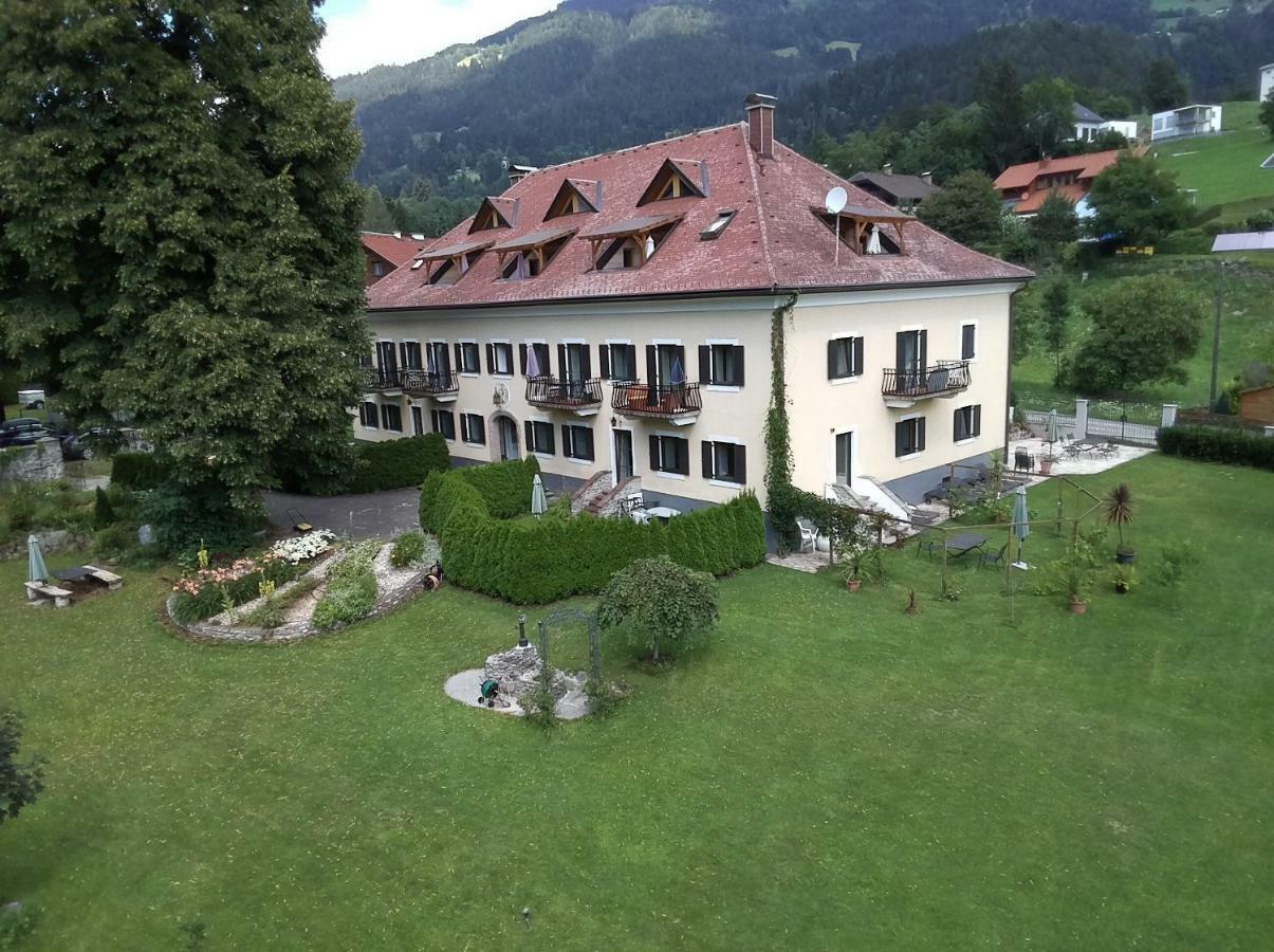 Garten- & Loggia-Appartement Herrenhaus Dellach im Drautal Eksteriør bilde
