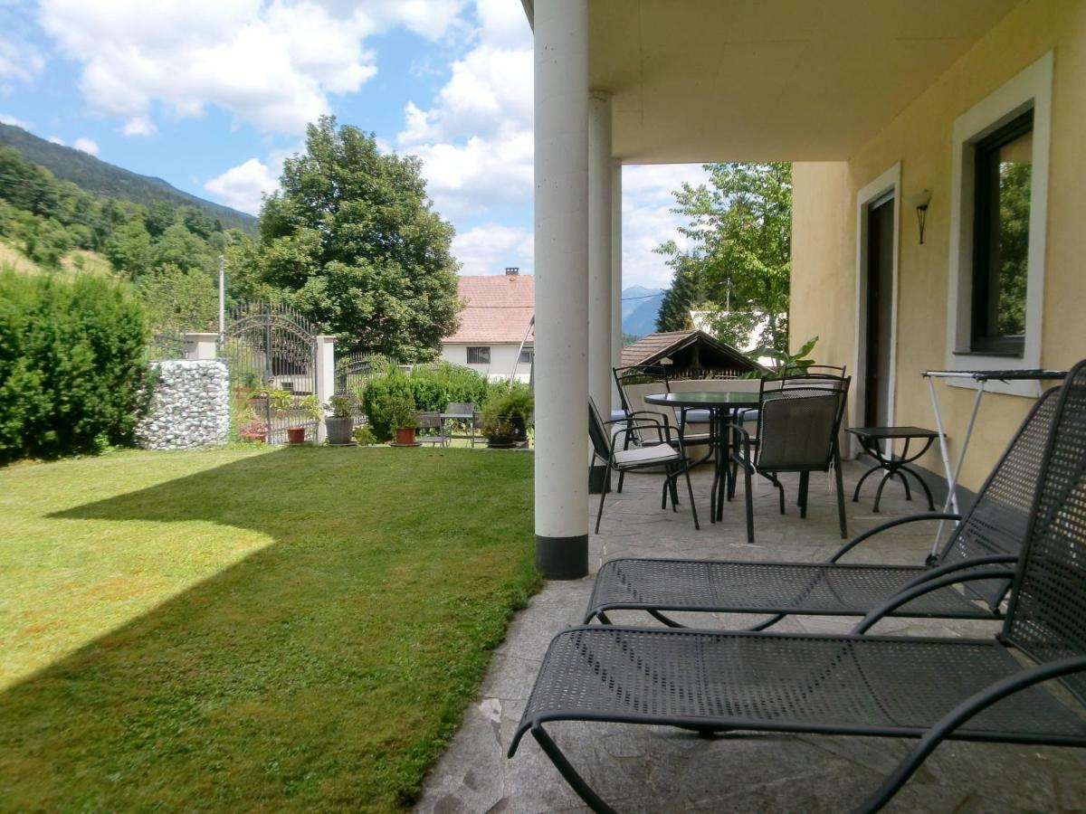 Garten- & Loggia-Appartement Herrenhaus Dellach im Drautal Eksteriør bilde
