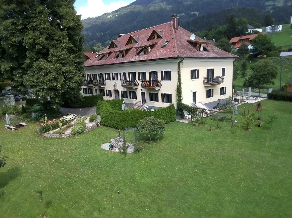 Garten- & Loggia-Appartement Herrenhaus Dellach im Drautal Eksteriør bilde