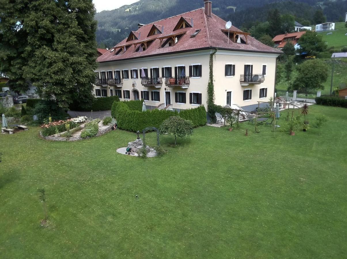 Garten- & Loggia-Appartement Herrenhaus Dellach im Drautal Eksteriør bilde